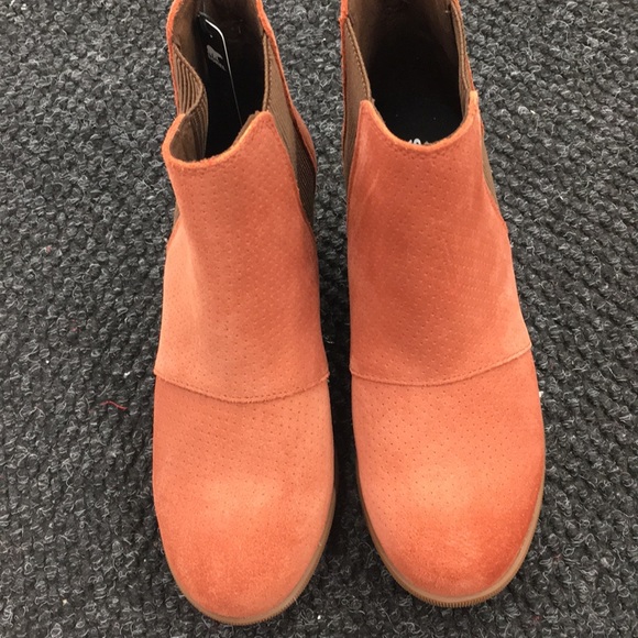 SOLD SOREL Women’s Joan of Arctic Wedge II Chelsea - Picture 5 of 5